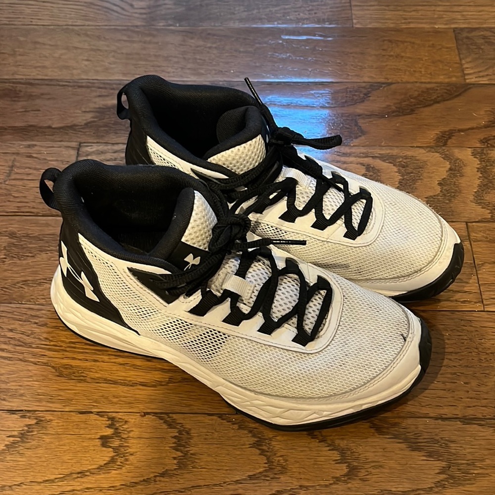 Under Armour basketball sneaker